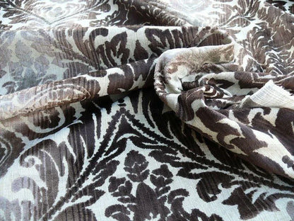 By Yd Lee Jofa Baker Lifestyle Paloma Velvet Brown Rich Chocolate Medallion Cut Velvet MSRP USD 196/y