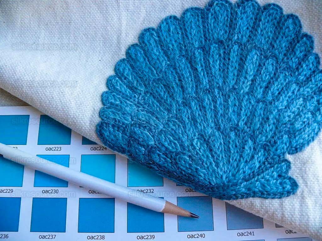 Lee Jofa Marino Crewel Aqua/lime Green Blue Wool on Cotton Seahorse MSRP USD 190/Y