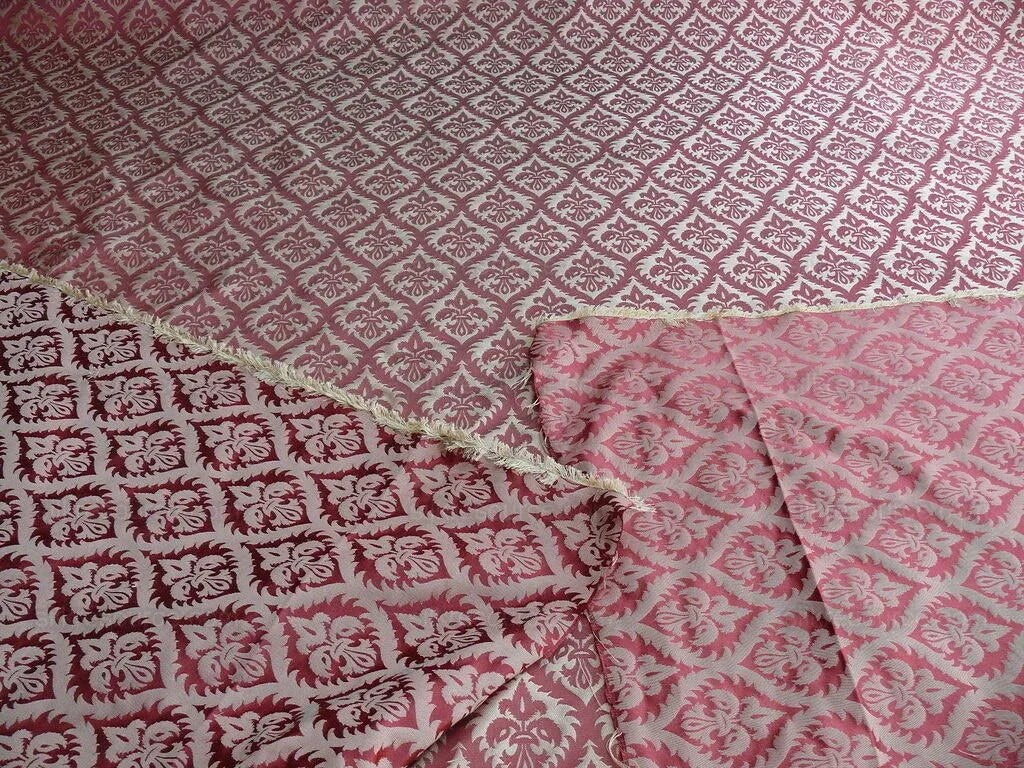 Kravet Red &amp; Gold Small Medallion Crest Silk Damask Reversible MSRP USD 159/Y