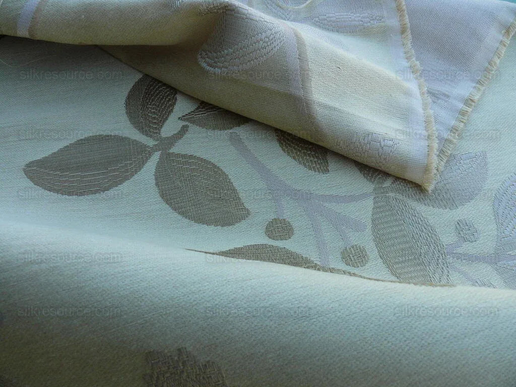 Lee Jofa Mulberry Home Enchanted Vine Soft Gold Pale Green Silk Lampas MSRP USD 296/y