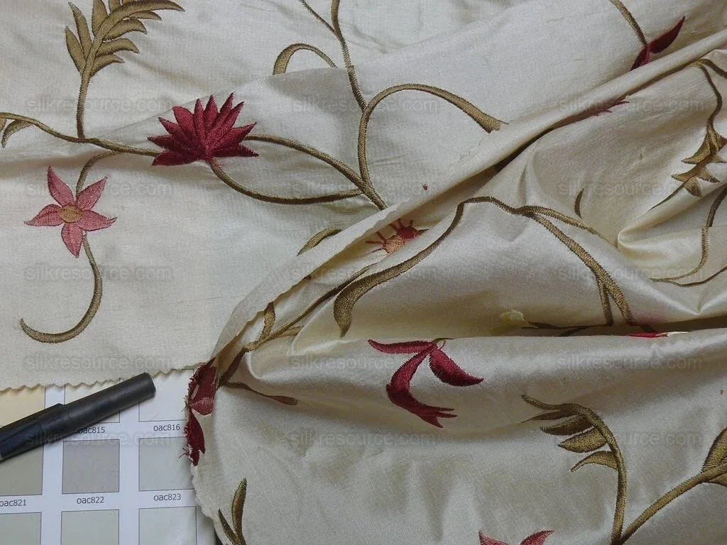 BY Yard Kravet Silk Embroidery Red Pink Flower On Pale Butter #1644