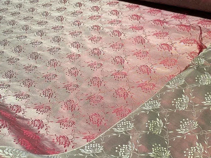 Bty Scalamandre Vanessa 100% Silk Lampas Petit Flower Red Green MSRP USD 288/Y