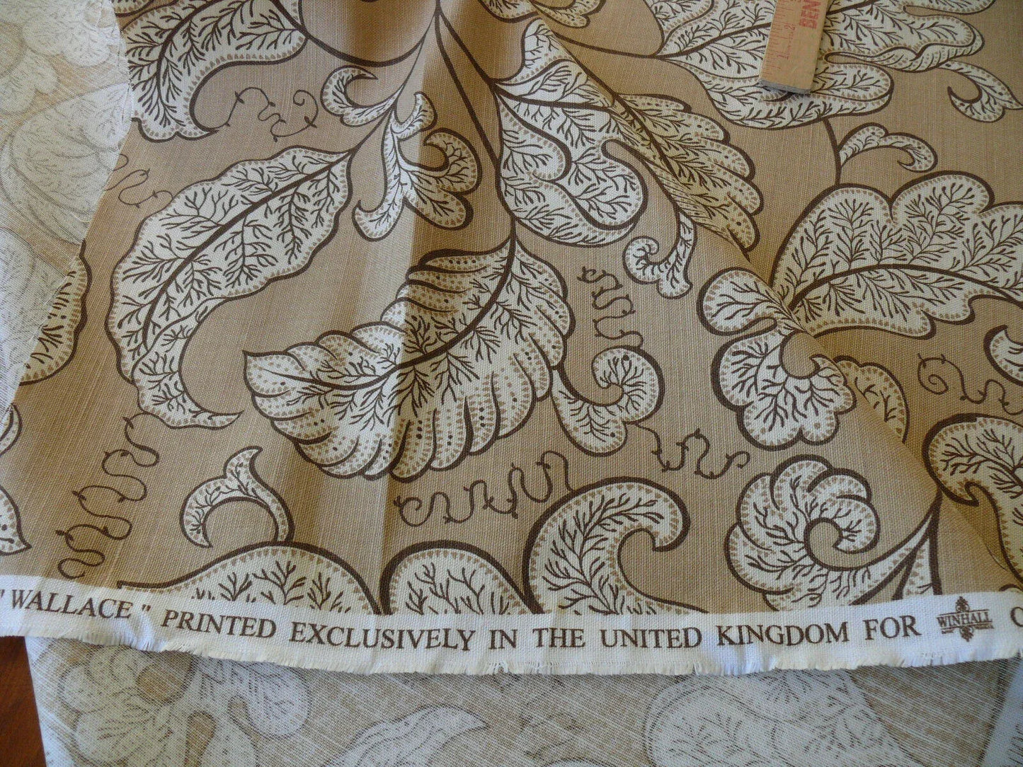 Bty Scalamandre Wallace Linen Print Art Deco Jacobean Light Tan On Light Brown Beige MSRP USD 160/Y