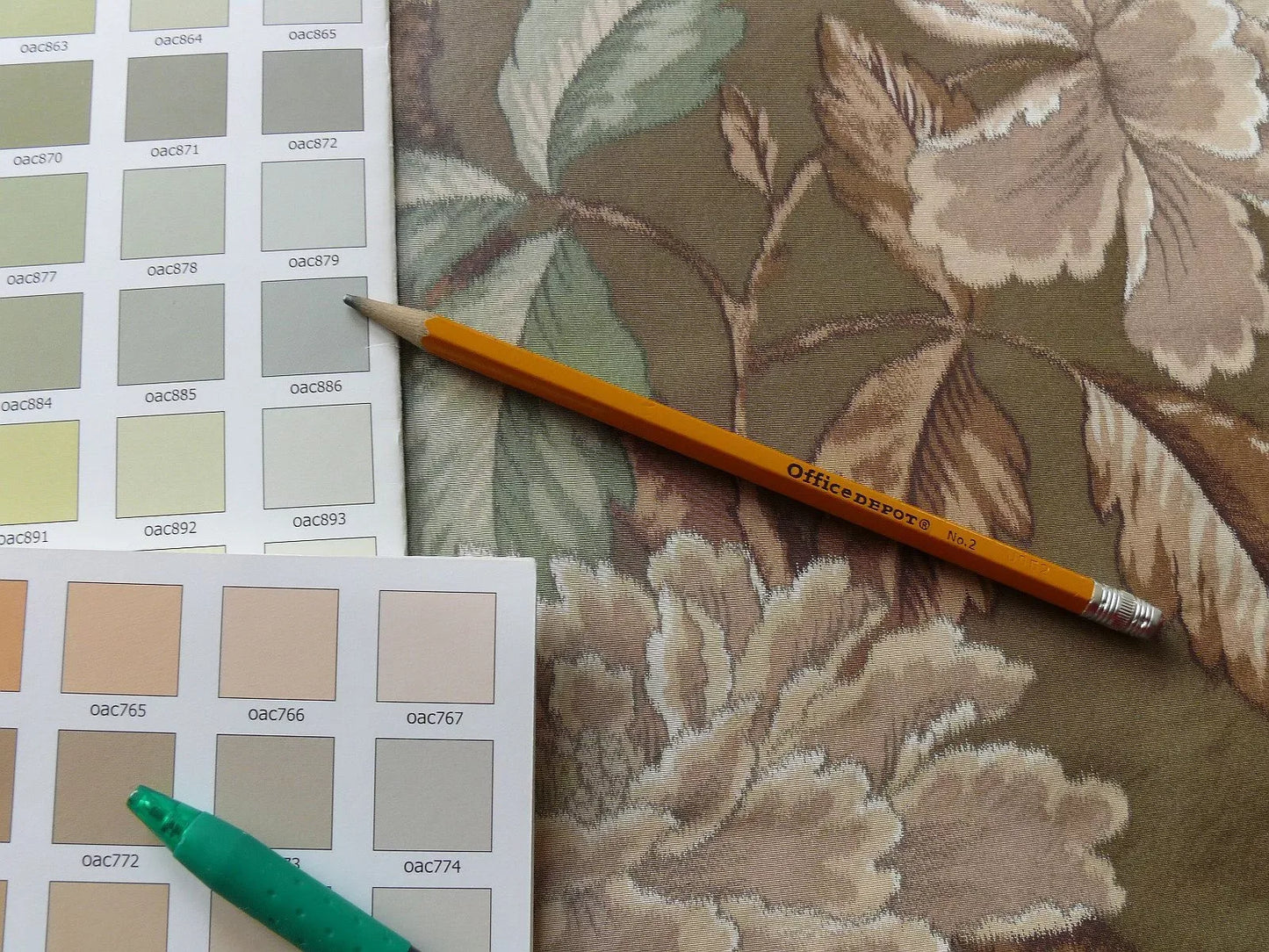 1.1y Scalamandre Oiseau des Exotique 100% Silk Warp Print Bird Brown Light Mocha