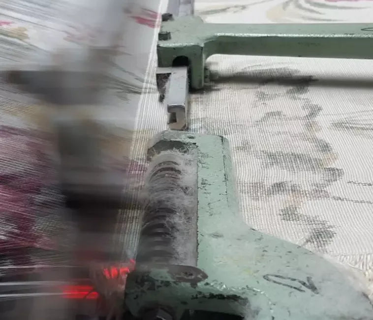 1.1y Scalamandre Oiseau des Exotique 100% Silk Warp Print Bird Light Sage Green