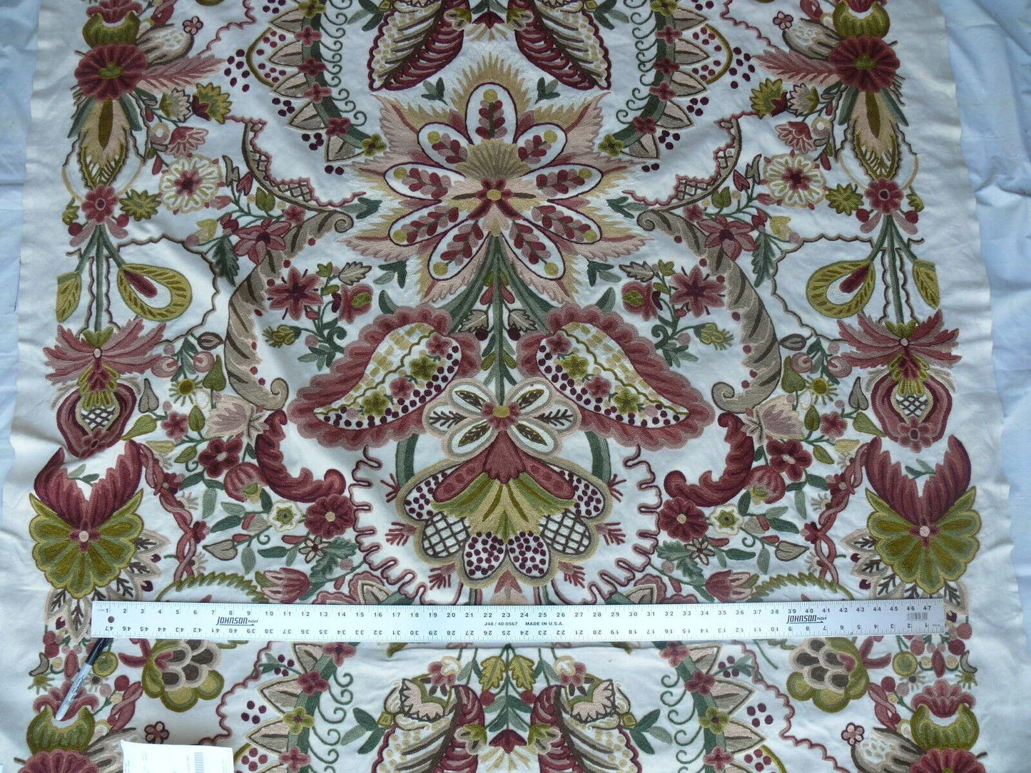 2.37Y Scalamandre Magnificent Lalita Rose Heavy Crewel Paisley MSRP USD 1170 (467867)