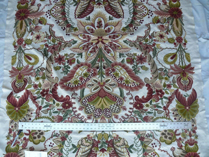 2.37Y Scalamandre Magnificent Lalita Rose Heavy Crewel Paisley MSRP USD 1170 (467867)