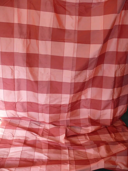 Dazzling! Pink &amp; Raspberry 100% Silk Taffeta Square