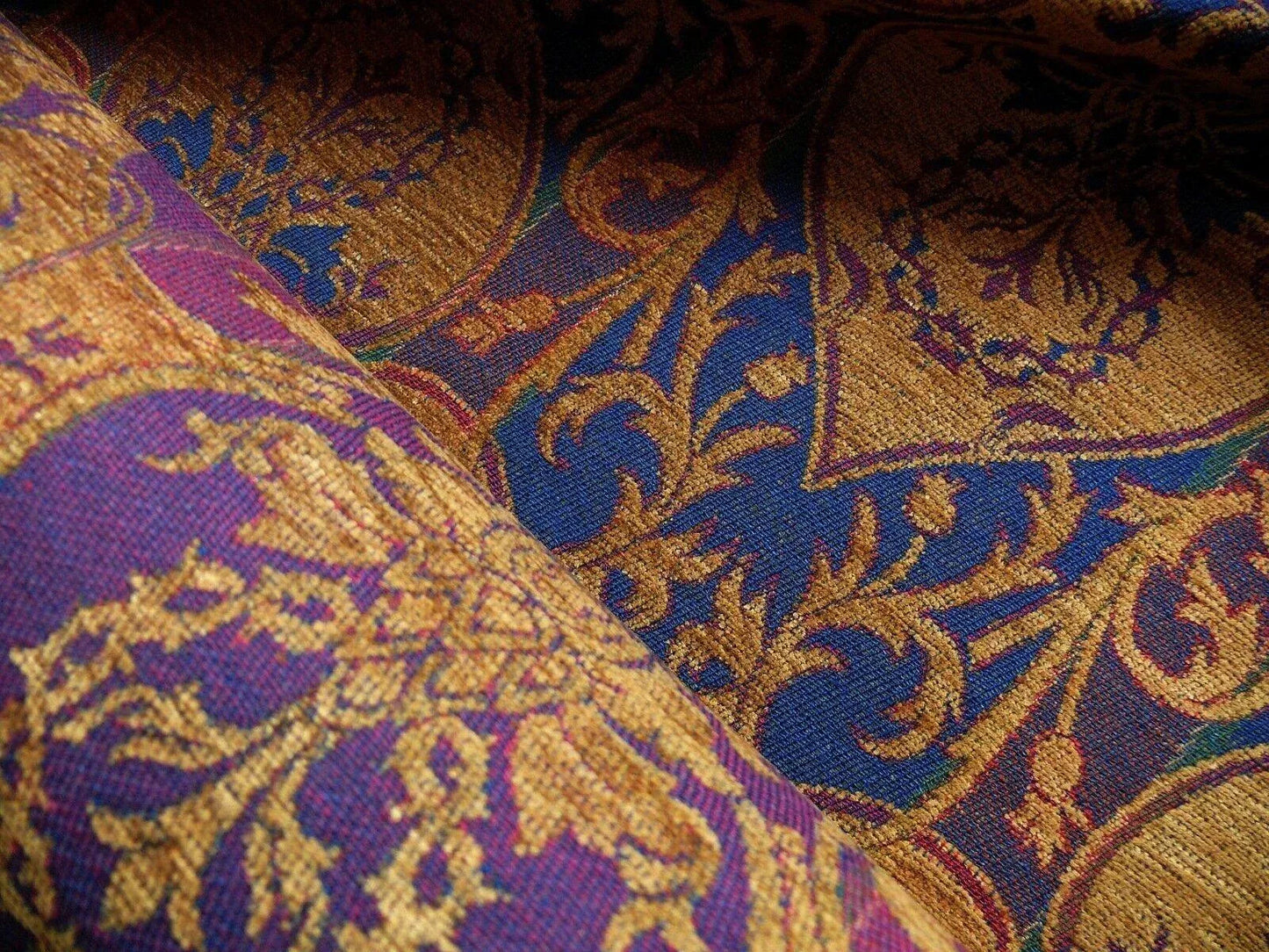 By Yd Lee Jofa Gleneagle Damask "sapphire" Blue Purple Gothic Scottish Wool Chenille Medallion MSRP USD290/y