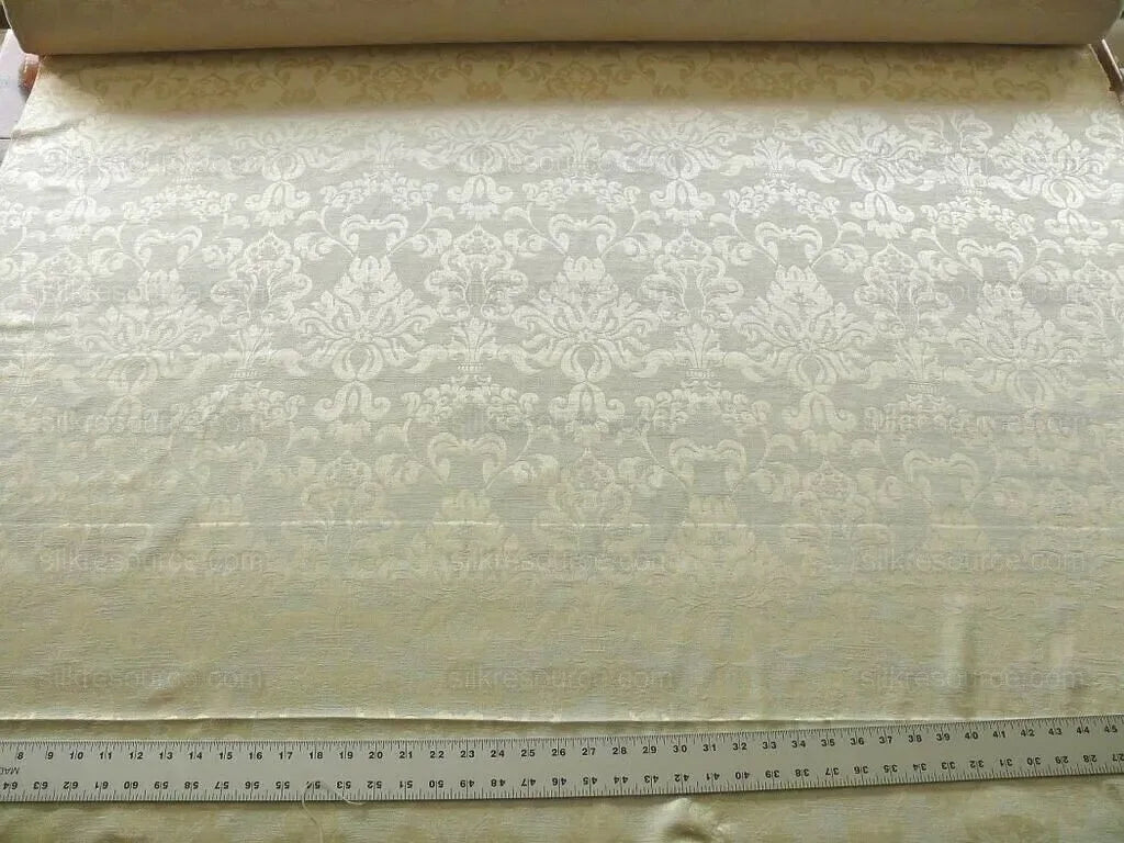 By yard Scalamandre White Butter Cream Chenille Damask Reversible MSRPUSD150+Y