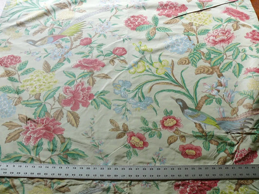 1.1y Scalamandre Oiseau des Exotique 100% Silk Warp Print Bird Light Sage Green