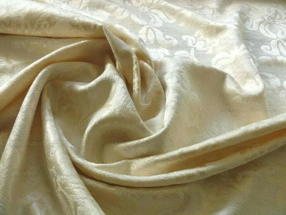 By yard Scalamandre White Butter Cream Chenille Damask Reversible MSRPUSD150+Y