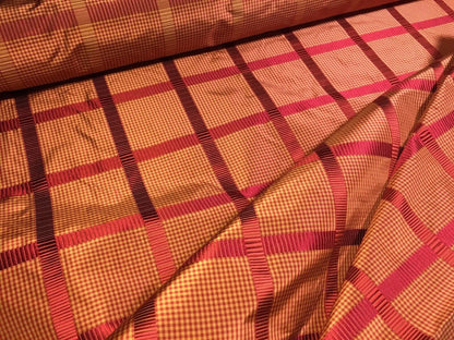 By Yard Kravet 100% Silk Taffeta Plaid Ruby Red Square Dazzling! MSRP USD 200 #1572