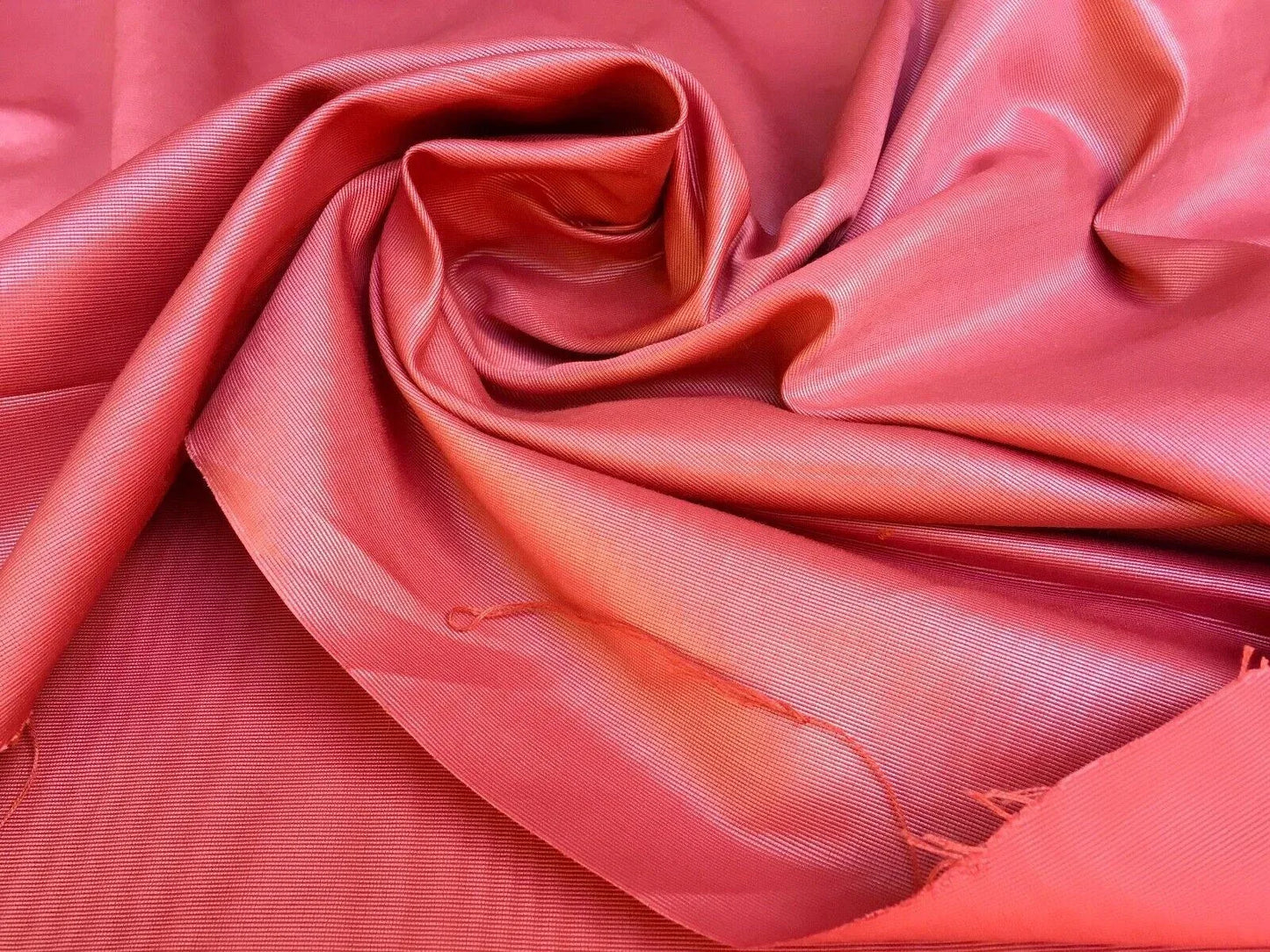 By Yd Lee Jofa Raspberry Red Moire Cotton Rich Iridescent! #1580