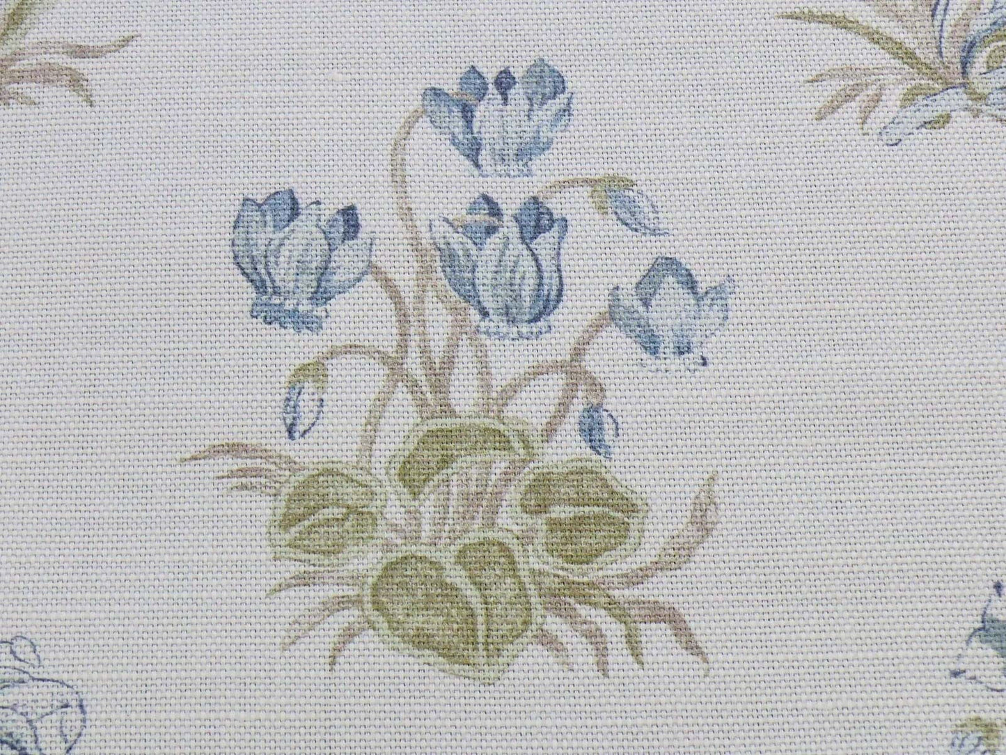 3.1 yard Scalamandre Flower Hill Linen Union Cloth Print Blue