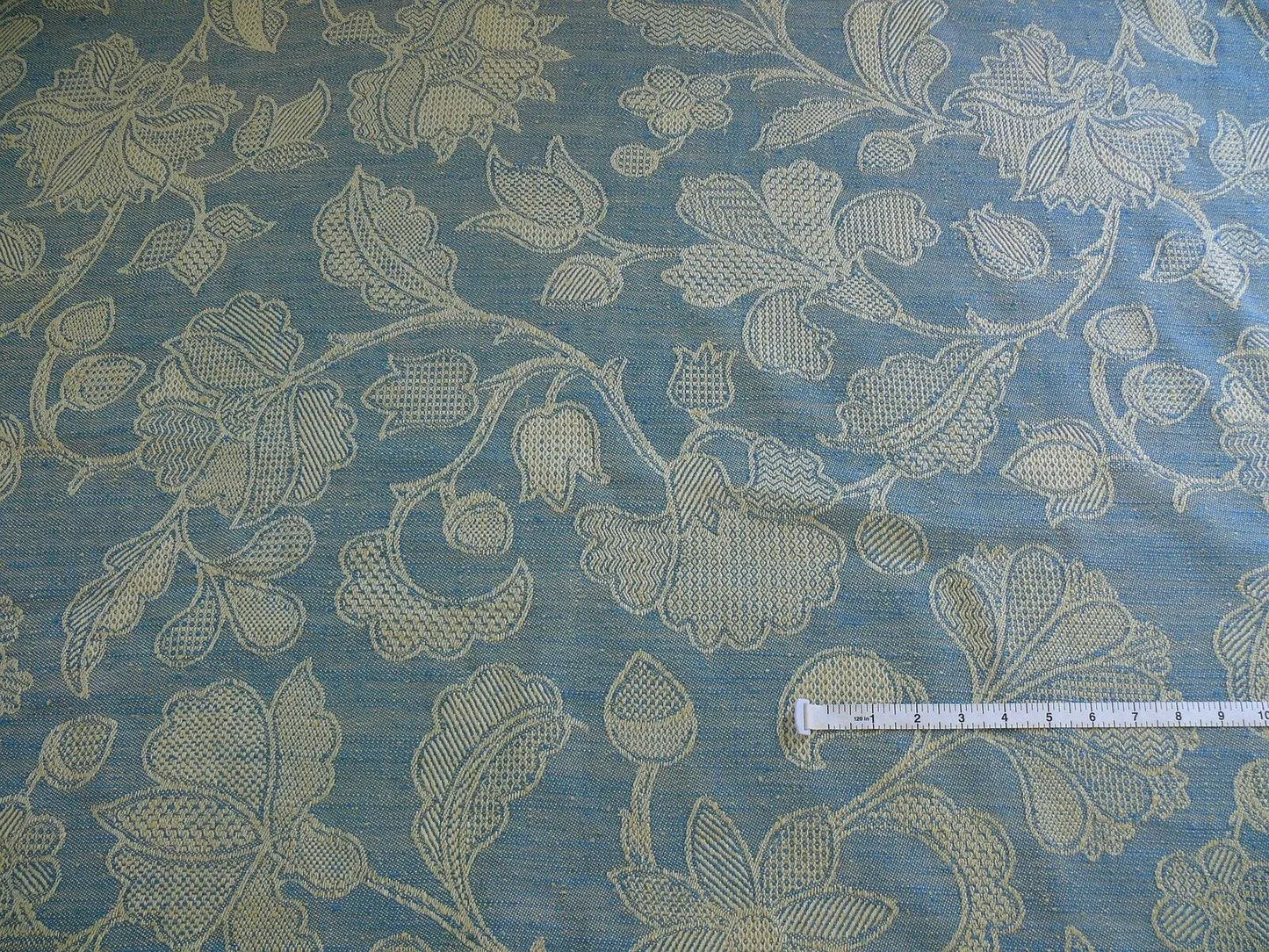 Brunschwig &amp; Fils Coventry Coverlet Blue French Country MSRP USD 200+/y by yard #293