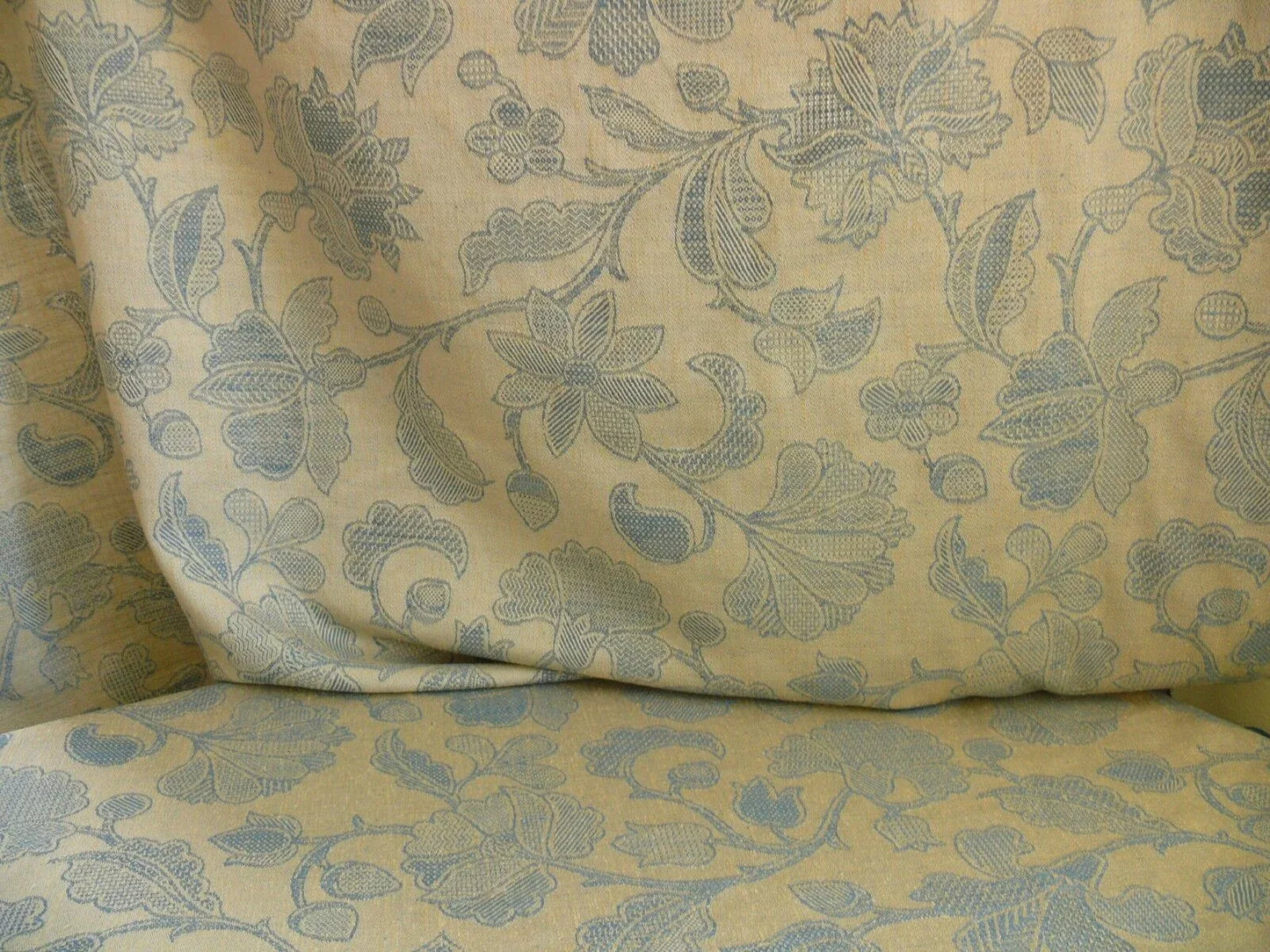 Brunschwig &amp; Fils Coventry Coverlet Blue French Country MSRP USD 200+/y by yard #293