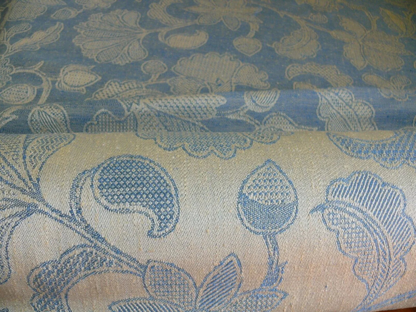 Brunschwig &amp; Fils Coventry Coverlet Blue French Country MSRP USD 200+/y by yard #293