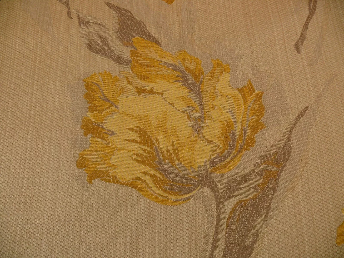 by yard Brunschwig &amp; Fils Clavelina Tulips Golden Yellow on Antique Gold #556