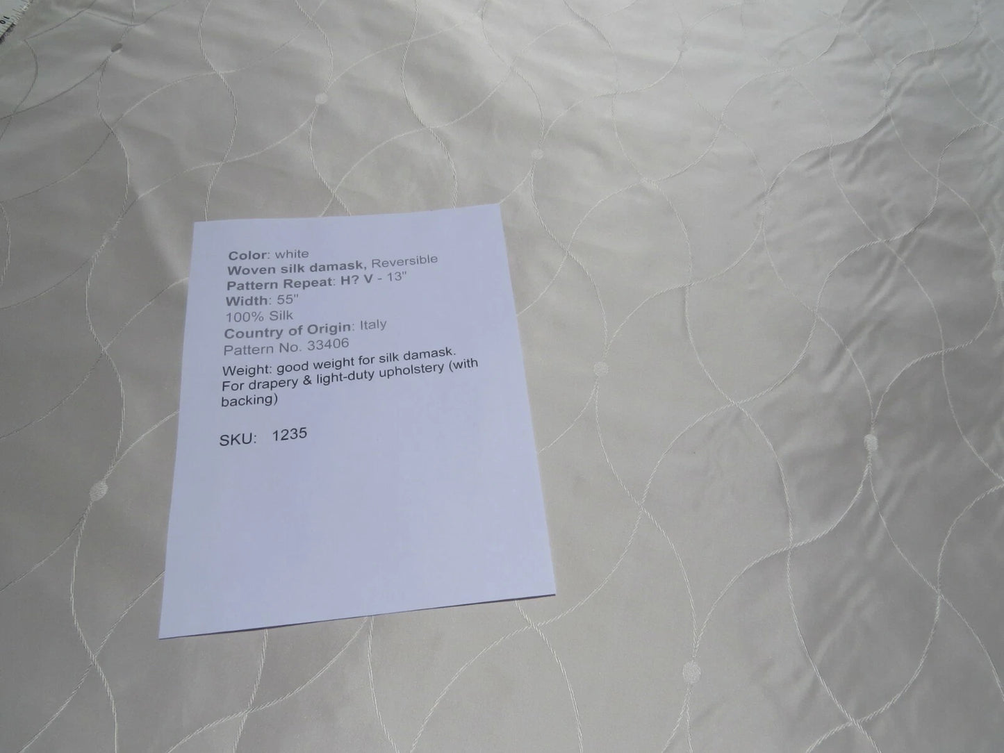 Clarence House St Laurent Silk Taffeta Jacquard Ogee Fabric - White - By The Yard