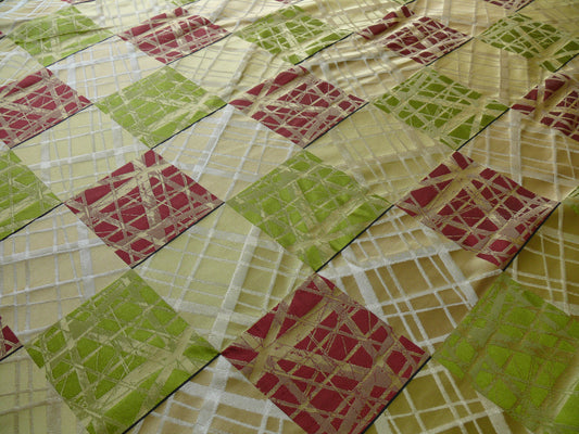 100% Silk Jacquard Mirror Square "fiesta" Gold Green Red MSRP USD 230/y