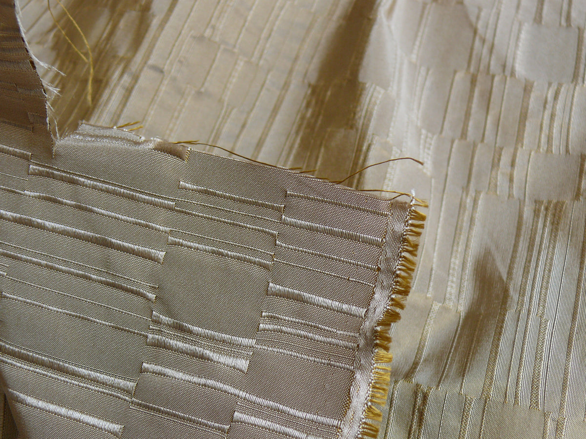 100% Silk Damask Piano Key "khaki" Brown Tan Jacquard Textured Iridescent
