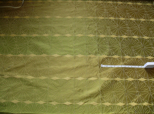 Damask Geometric Daisy Silk - Marjoram Green