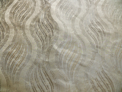 Curvy Modern River Silk Lampas - Silver Gold White