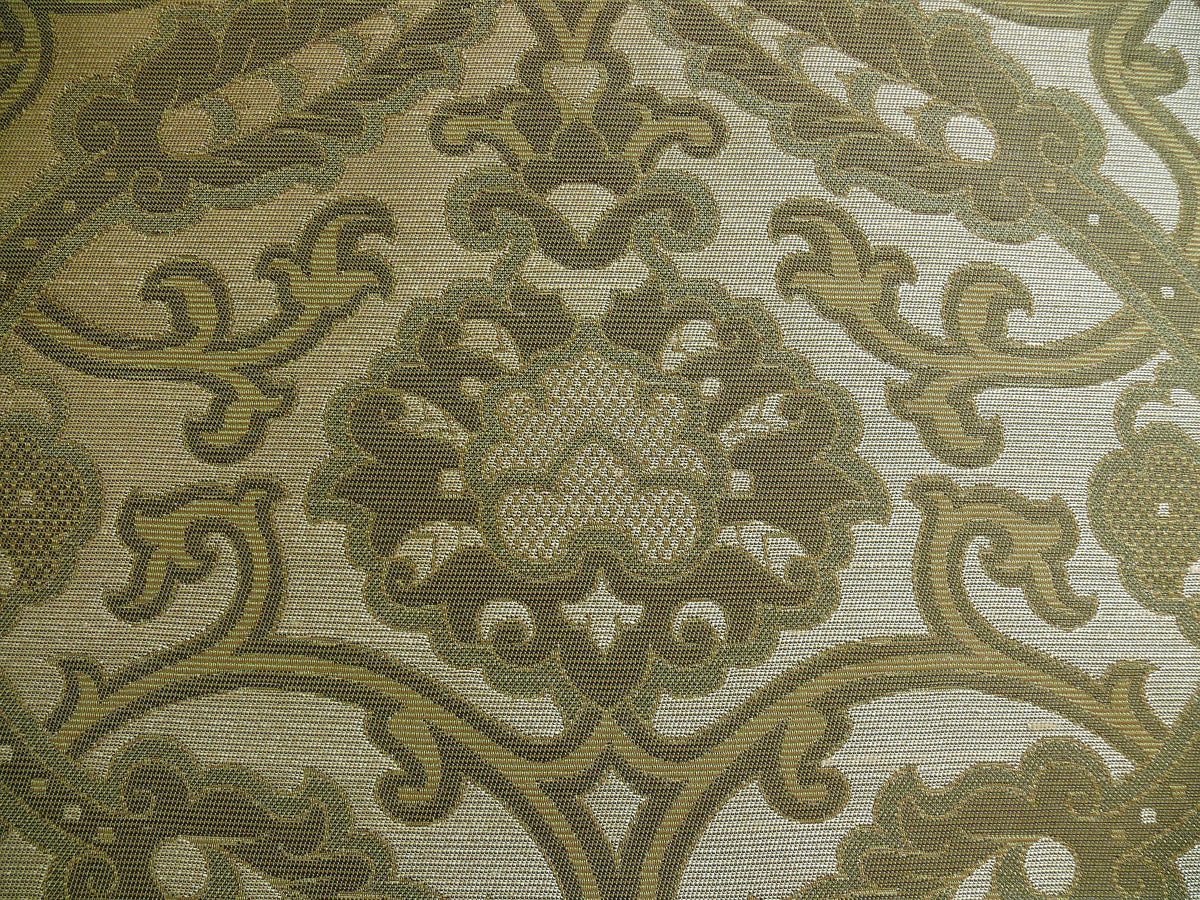 Lee Jofa Crescent Silk Damask Loden Green Crest Arabesque Medallion MSRP USD 198/Y - By the Yard