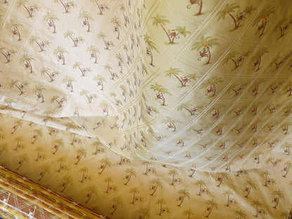 By Yd Stroheim & Romann 100%silk Monkey Coconut Palm Tree Fun Golden Beige MSRP USD200/Y