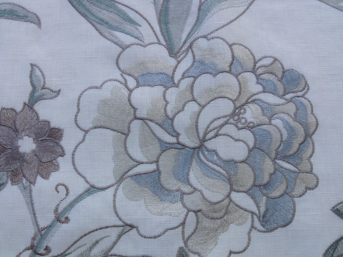 1yd Scalamandre Embroidery Peony Salena "white Smoke"MSRP USD 108y