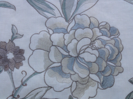 1yd Scalamandre Embroidery Peony Salena "white Smoke"MSRP USD 108y