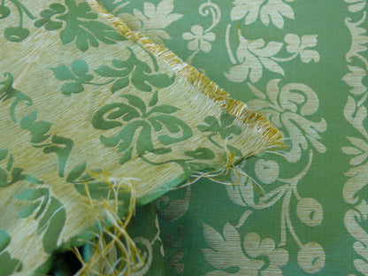 Lee Jofa "romantic Silk" Vine Stripe Emerald Green Gold MSRP USD 196/Y