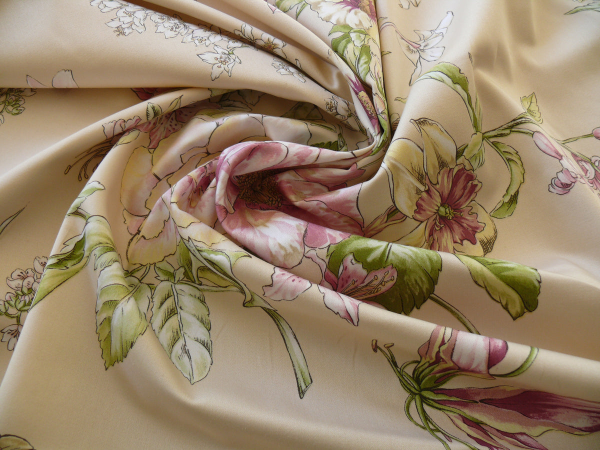1.2yards Scalamandre La Generosa Rose Hibiscus Lily Flower Cotton Eggshell Pink Green Red Cotton Satin MSRP USD 180/Yard