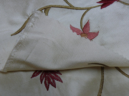 BY Yard Kravet Silk Embroidery Red Pink Flower On Pale Butter #1644