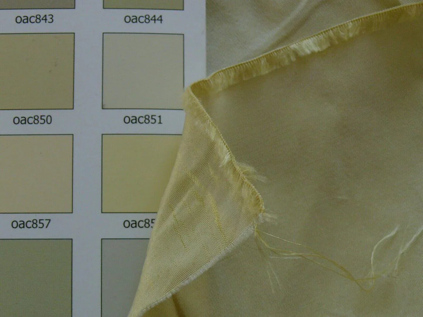 By Yard Hiend 100%silk Taffeta Parchment Lite Butter White Pale Yellow Sku T14