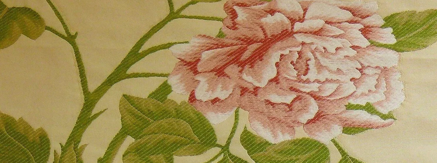 PEONY~LEE JOFA "PEONIA WEAVE" PINK RED ON BUTTER FIL COUPE BTY M