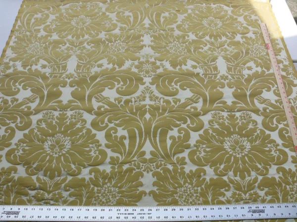 6.25Y SCALAMANDRE LOMBARDY GW SILK COTTON-GOLD DAMASK MSRP$352
