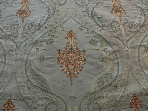 BTY SCALAMANDRE SILK DAMASK+EMBROIDERY DHARA MEDALLION MSRP200+