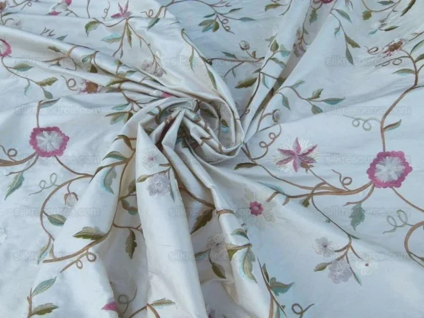 5.75Y Scalamandre KALINA CREAM Pink Flowers EMBROIDERY Crewel MS