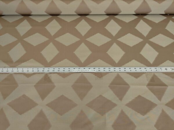 By yard Scalamandre Polygon Taupe Brown Silk Cotton Lattice Diamond Geometric MSRP USD130+/y